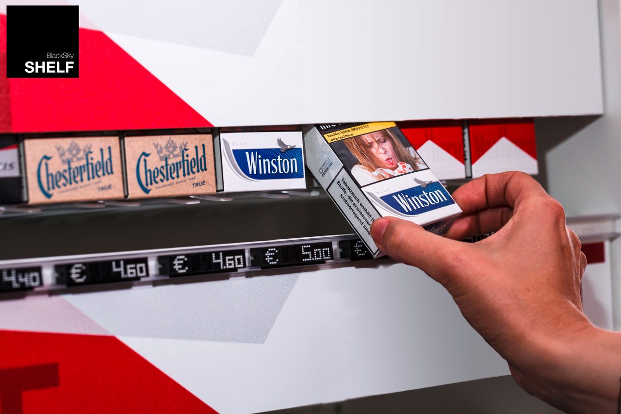 BlackSky SHELF - Entnahme aus dem Regal